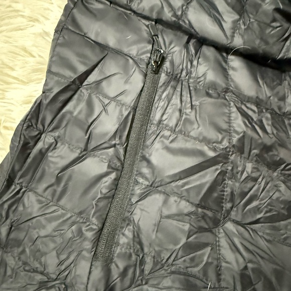 NWT Down jacket - Picture 3 of 7